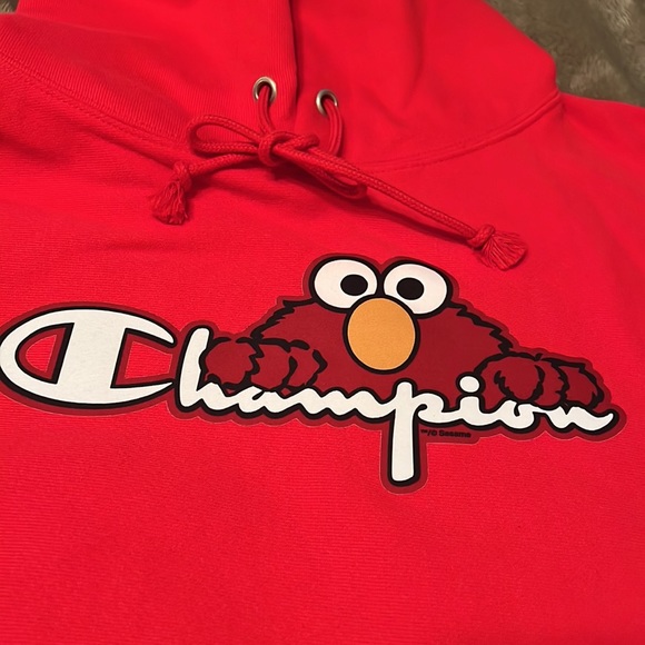 Mens XL Sesame Street and Champion Elmo collaboration. Rare find NWOT - Picture 2 of 5
